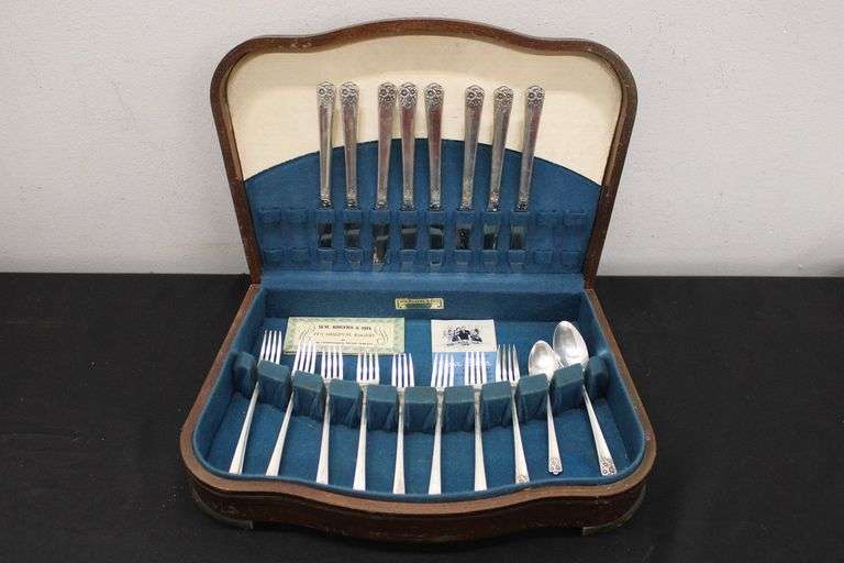 Vintage Flatware Set