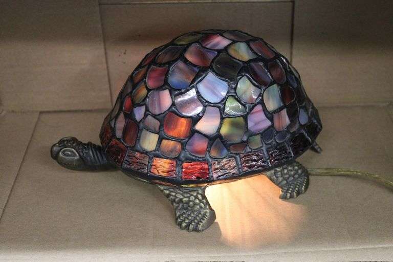 Stained Glass Turtle Light