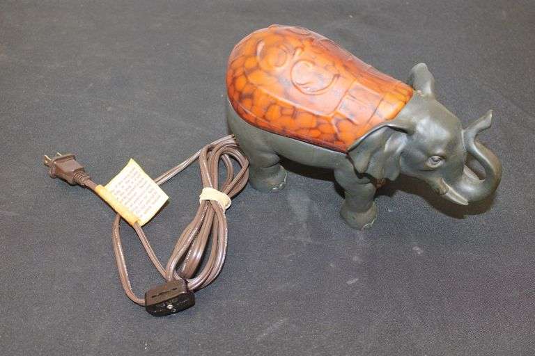 Stained Glass Elephant Light