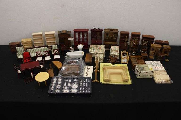 Dollhouse Furniture