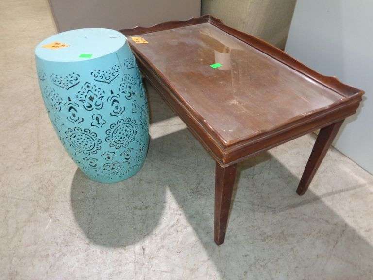 752 - small coffee table 28"W, 16"D with glass on top and blue garden stool