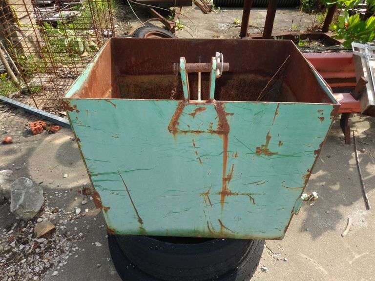 16" by 24" by 22" deep, 3 point counter weight box