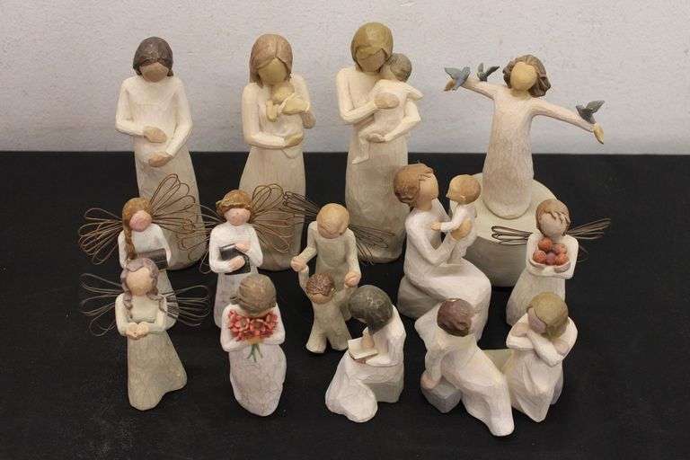 Willow Tree Figures