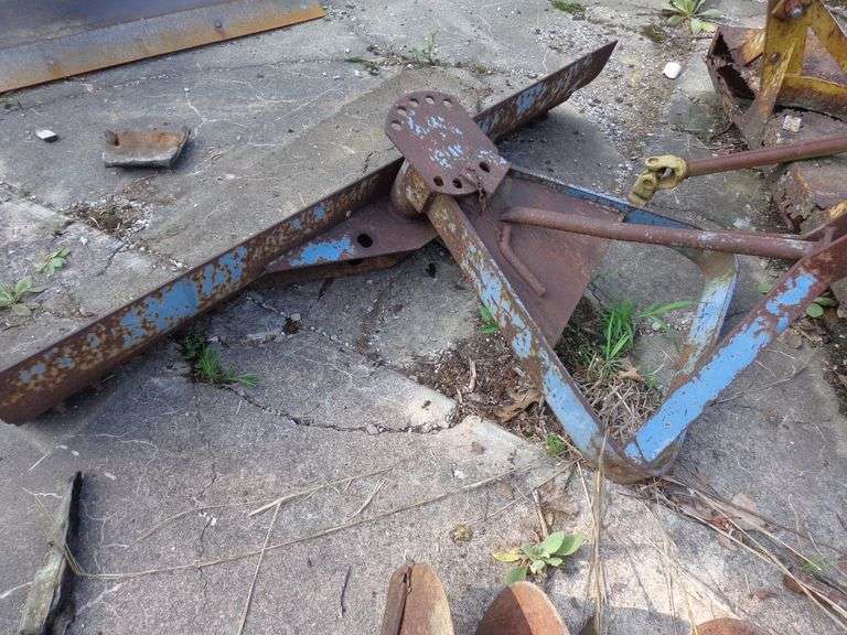 Steel grader blade, 6 feet long
