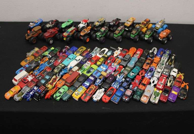 Hot Wheels / Monster Jam Cars & Trucks