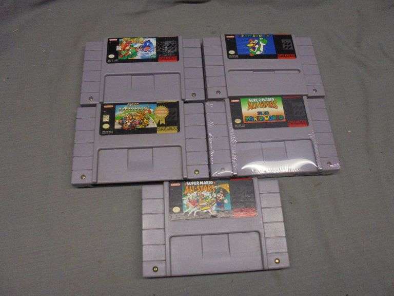 5 Super Mario Nintendo games, untested