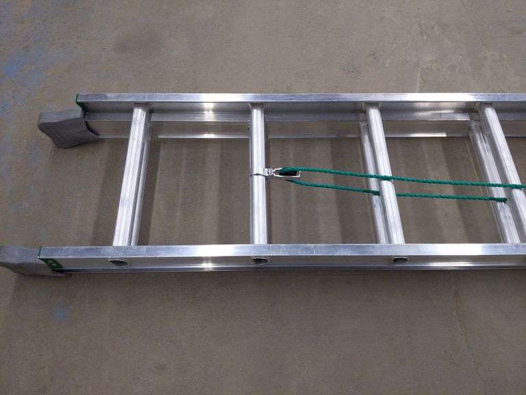 Werner D12242CA 24 ft. Extension Ladder Mariner Auctions