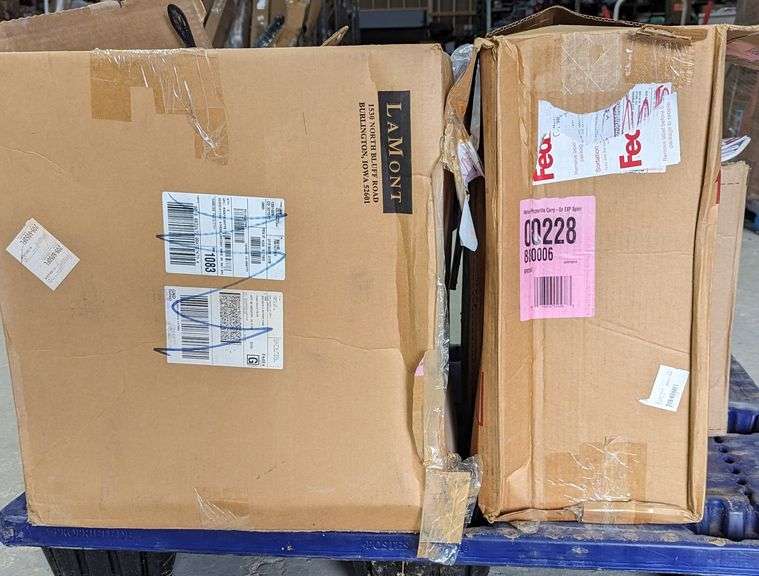 Unmanifested Pallet Of Retail Returns Most Items Are In C And D Grade