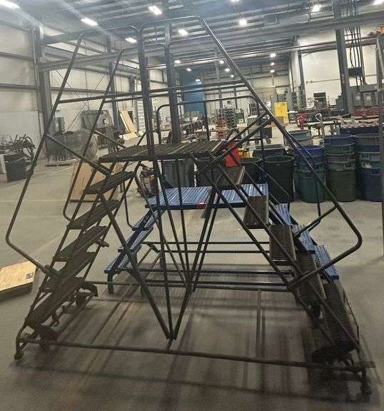 Mobile Ladder Stand and Mobile Works Platform Stand Weight Capacity 800LBS