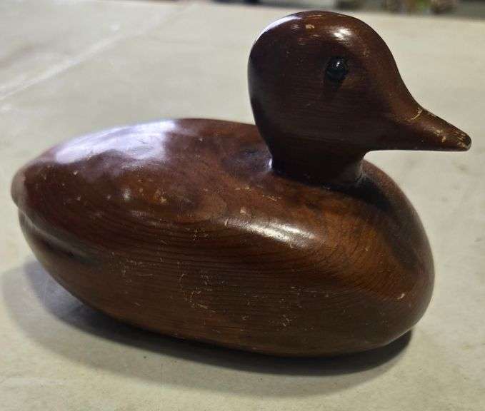 Wood Handmade Carved Duck By Earl Euloth 1988