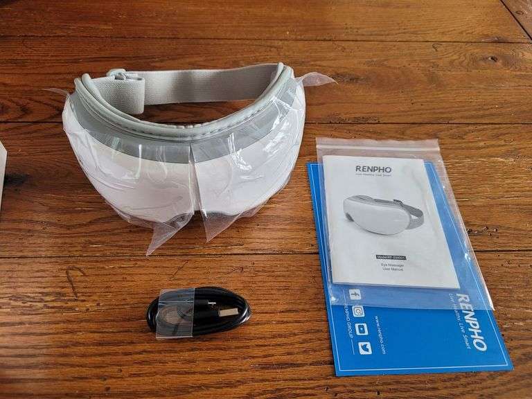 Eye massaging Mask with Heat, Rechargeable Eye Mask Bluetooth Music RelaxRduce Eye Strain