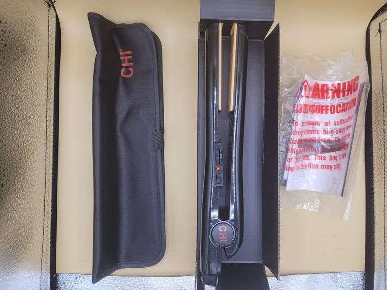 CHI   Tourmaline Ceramic Flat Iron, Onyx Black, 1.43 lb, 1"