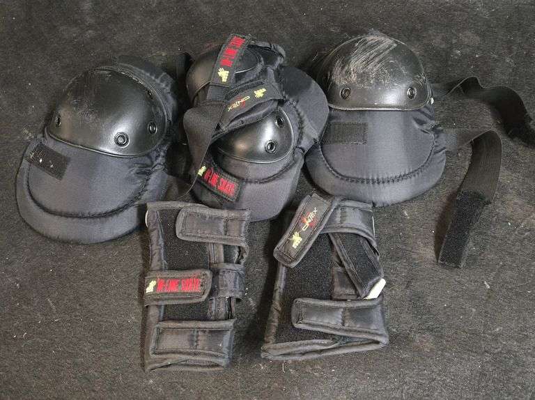 Lot of Knee and Elbow Pads