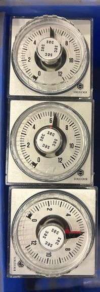 Lot 3 SCHLEICHER TYPE DZ 12-SLW TIME DELAY RELAY 0.4-12 SECONDS