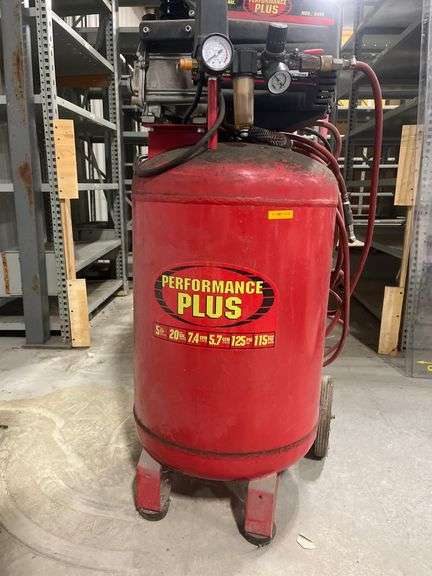 King Canada 5 HP 20 Gallon Air Compressor