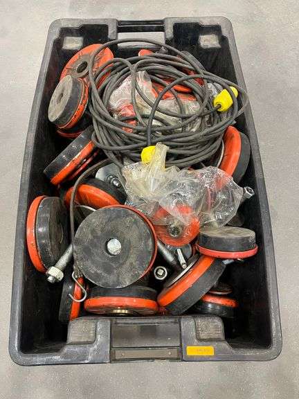 Lot of Load levelling isolation feet