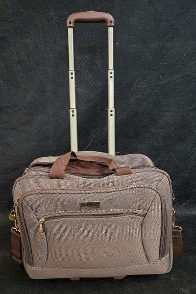 London Fog Tower Traveling Tote On Wheels