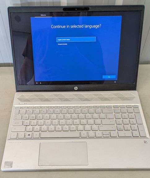 HP Pavilion 15.6" Laptop Specs: AMD A9-9425 RADEON R5, 3.10GHz, 8GB RAM, 1TB HDD