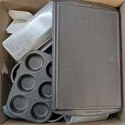 Box Lot of Assorted Kitchen Items