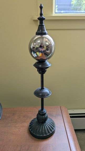 Decorative Finial Ornament with Reflective Spherical Center