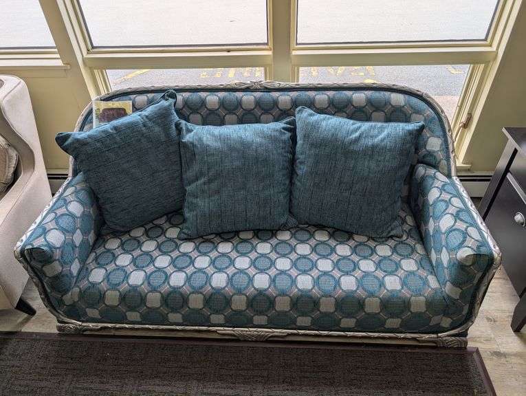 Vintage Blue Patterned Loveseat