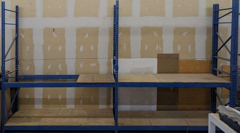 Heavy-Duty Warehouse Shelving Unit  400"L x  36.5" W x 156"H