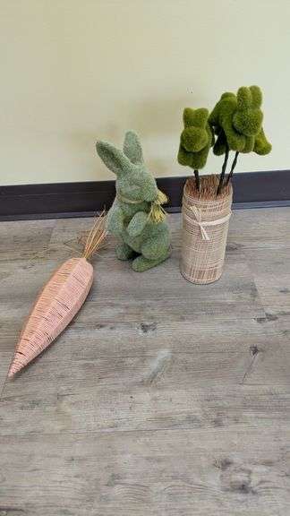 Easter Bunny Decorative Arrangement