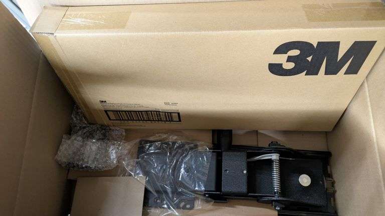 3M Adjustable Keyboard Tray