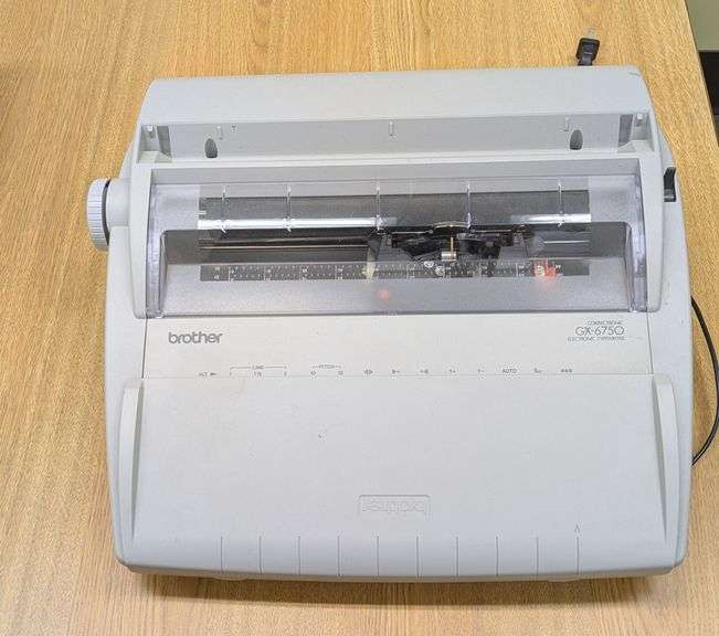 Brother GX-6750 Electronic Typewriter