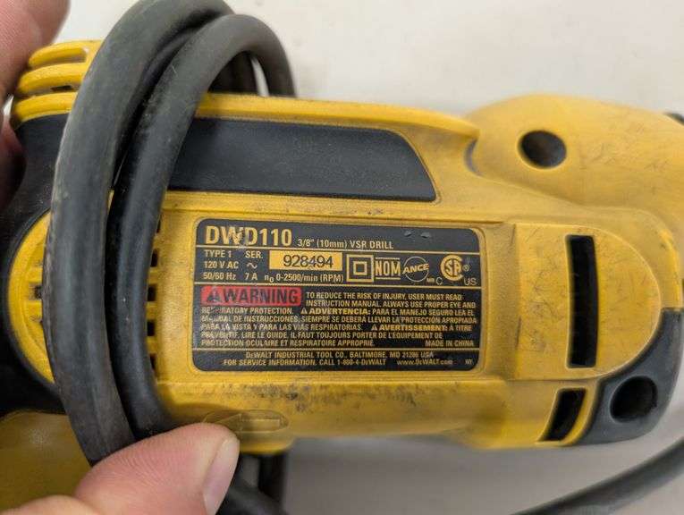 DeWalt DWD110 3/8-Inch VSR Drill