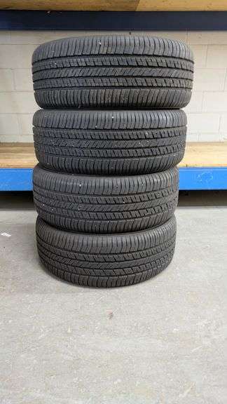 Yokohama AVID S34 All-Season Tires, 215/50R18