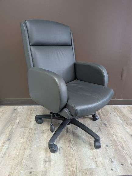 Chairs Limited Gray Leather Boardroom Office Chair