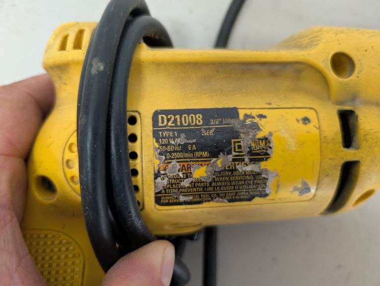 DeWalt D21008 3/8-Inch Corded Drill