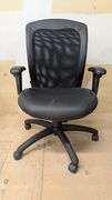 Ergonomic Mesh Office Chair, 25" x 19" x 36"