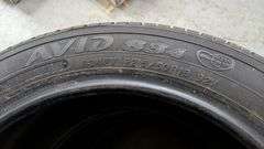 Yokohama AVID S34 All-Season Tires, 215/50R18