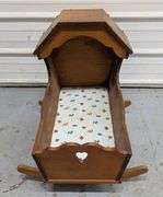 Wood Rocking Cradle, 19"L x 29"W x25"H