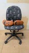 Skull Pattern Office Chair, 20" x 19" x 36"