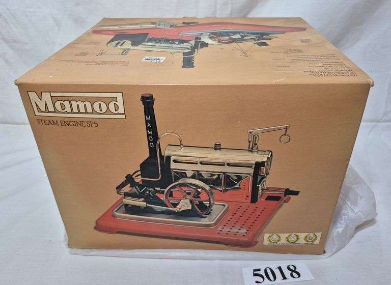 Mamod SP5 Toy steam engine unused in box with manual