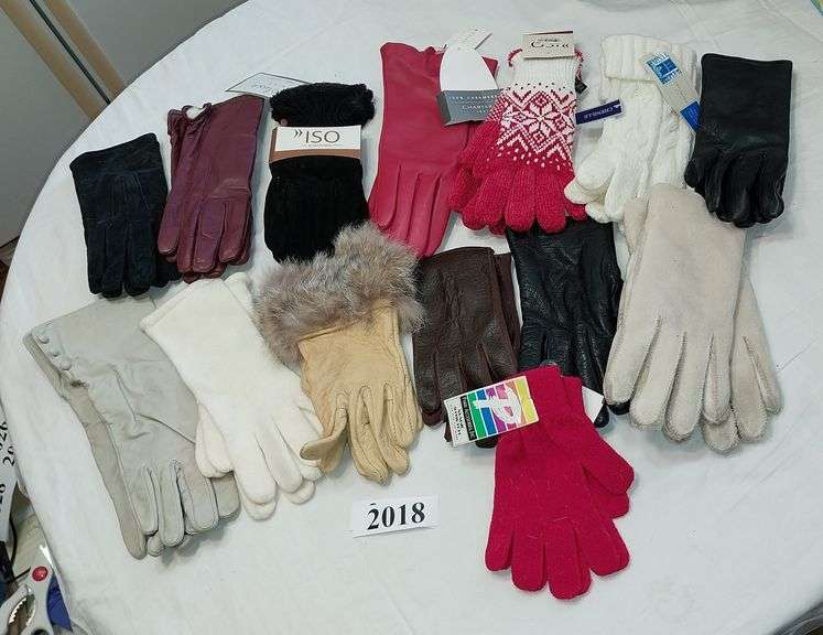 Women's gloves