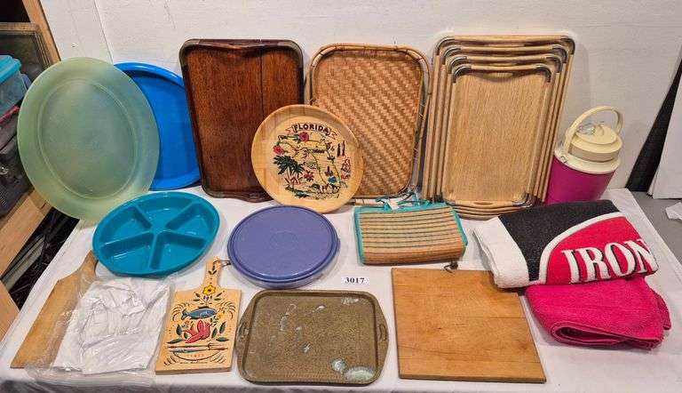 Serving trays, cheese boards, Chef's hat, Beach towels, thermos