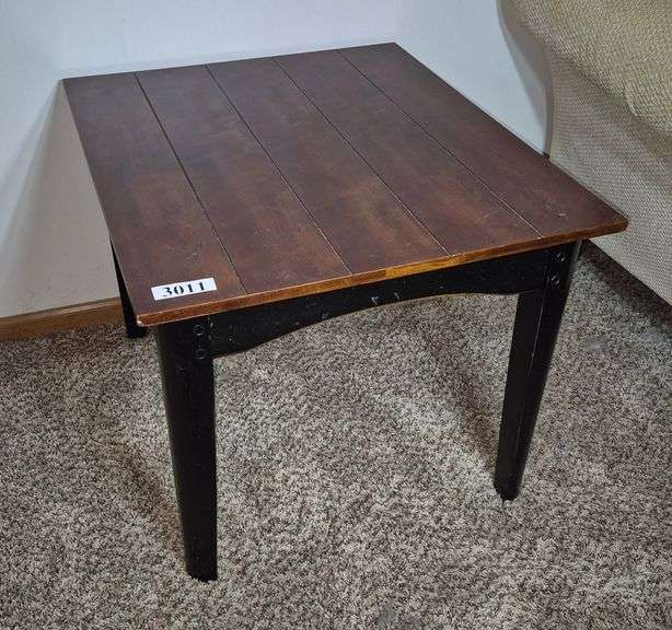 End table