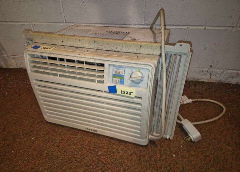 Small Samsung window air conditioner
