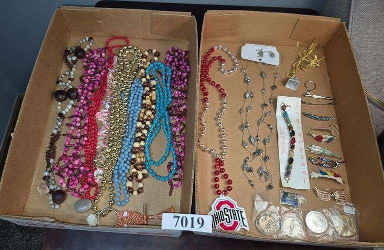 Costume jewelry necklaces, bracelet, vintage barrettes, Roswell tokens, Etc