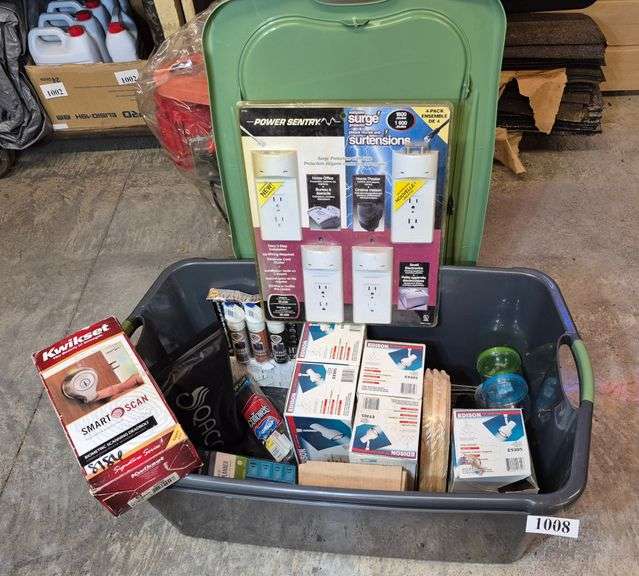 Light fixtures, electrical accessories, household goods, large plastic storage tote