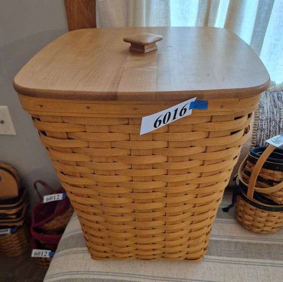 Longaberger waste basket with lid
