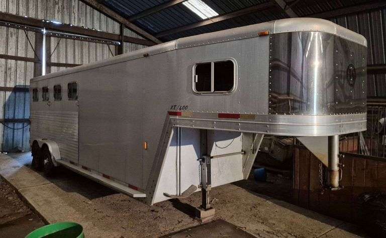 Online Auction Near Easton