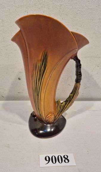 Roseville Pottery pine cone pitcher / vase