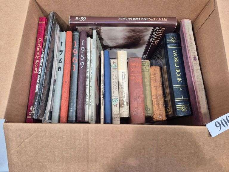 Books and yearbooks