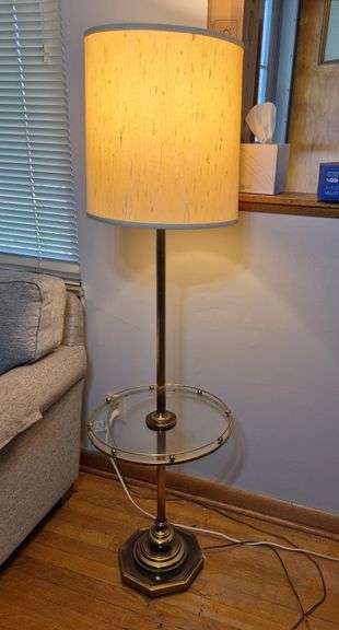 Brass floor lamp with round glass tray