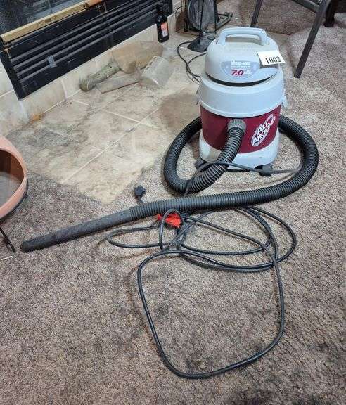 Small shop vac